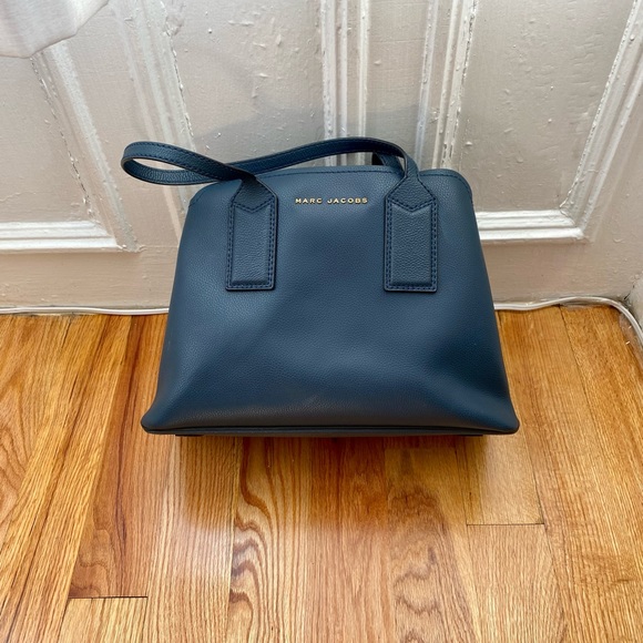 Marc Jacob’s Handbag - Picture 1 of 8